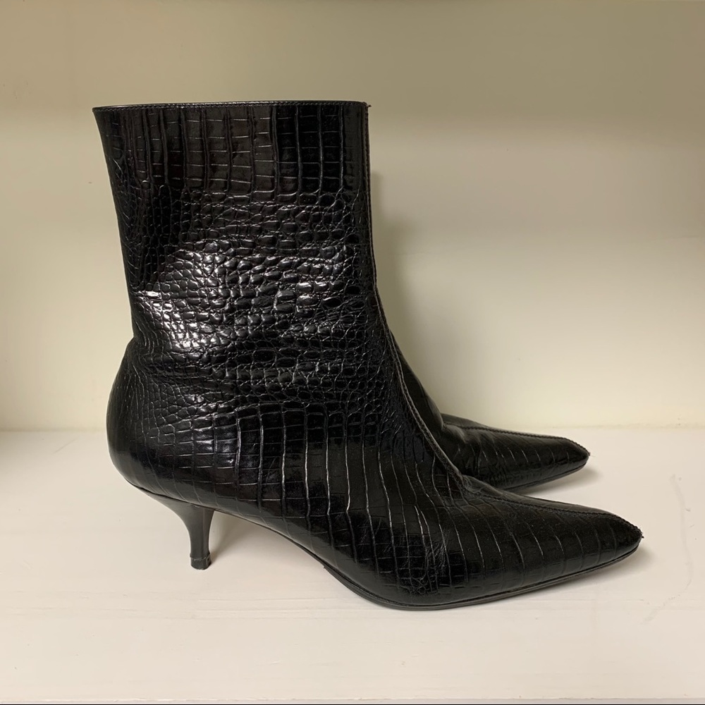Ann Taylor leather booties